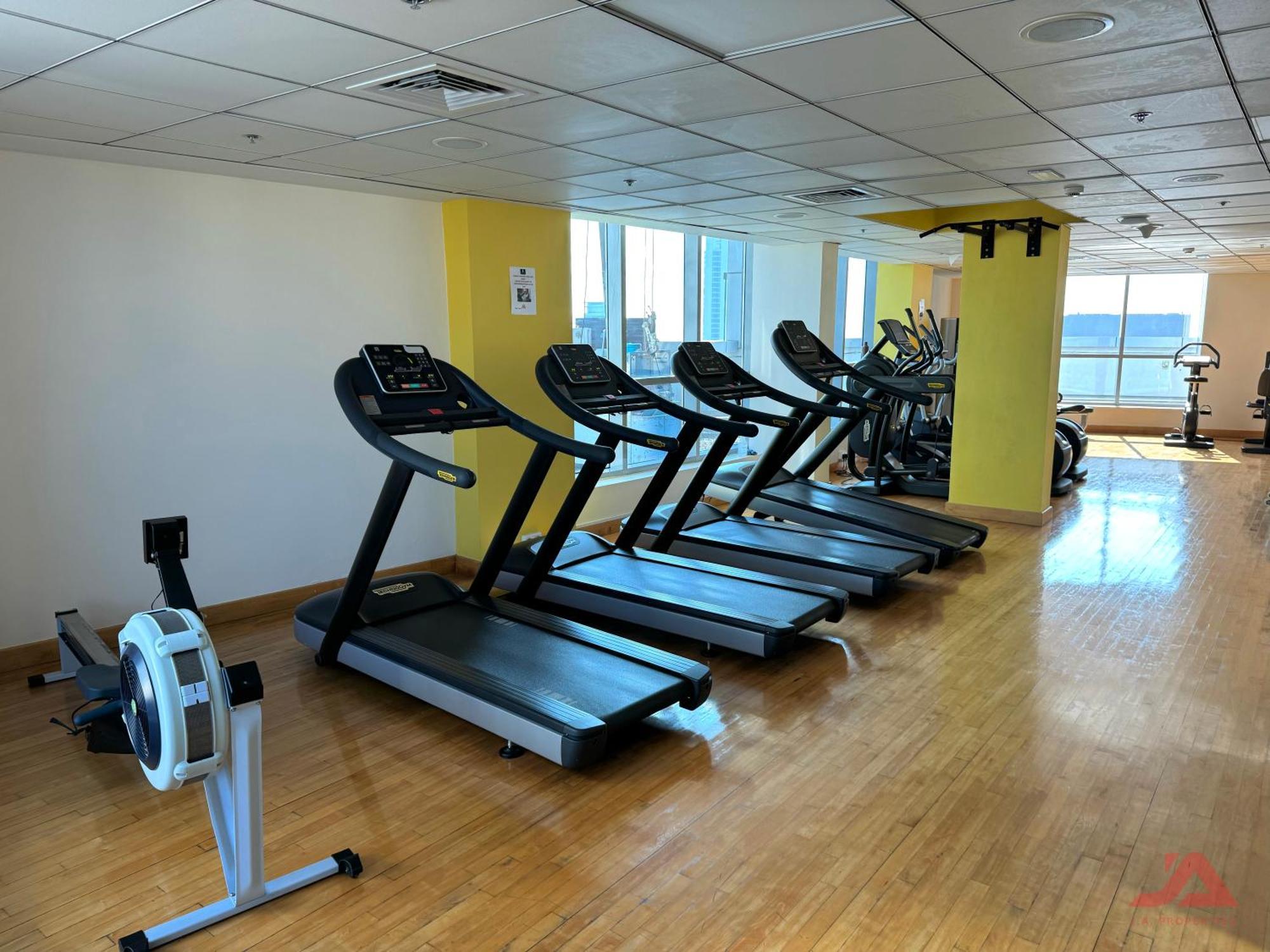 Cozy Marina & Sea View Apt In Bay Central Tower Dubai Marina With Modern Gym & Pool, Steps To Beach & Metro Exterior photo