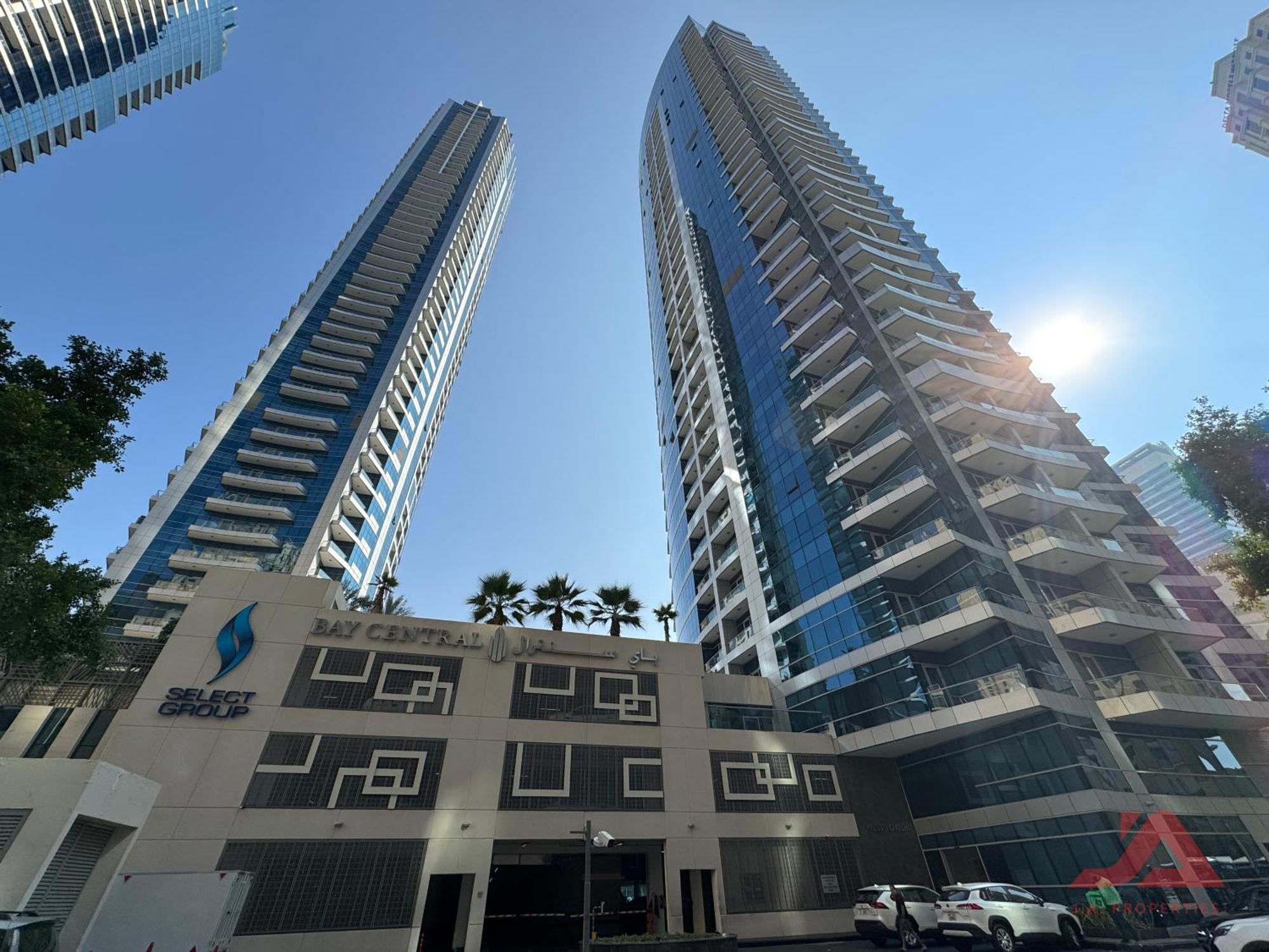 Cozy Marina & Sea View Apt In Bay Central Tower Dubai Marina With Modern Gym & Pool, Steps To Beach & Metro Exterior photo
