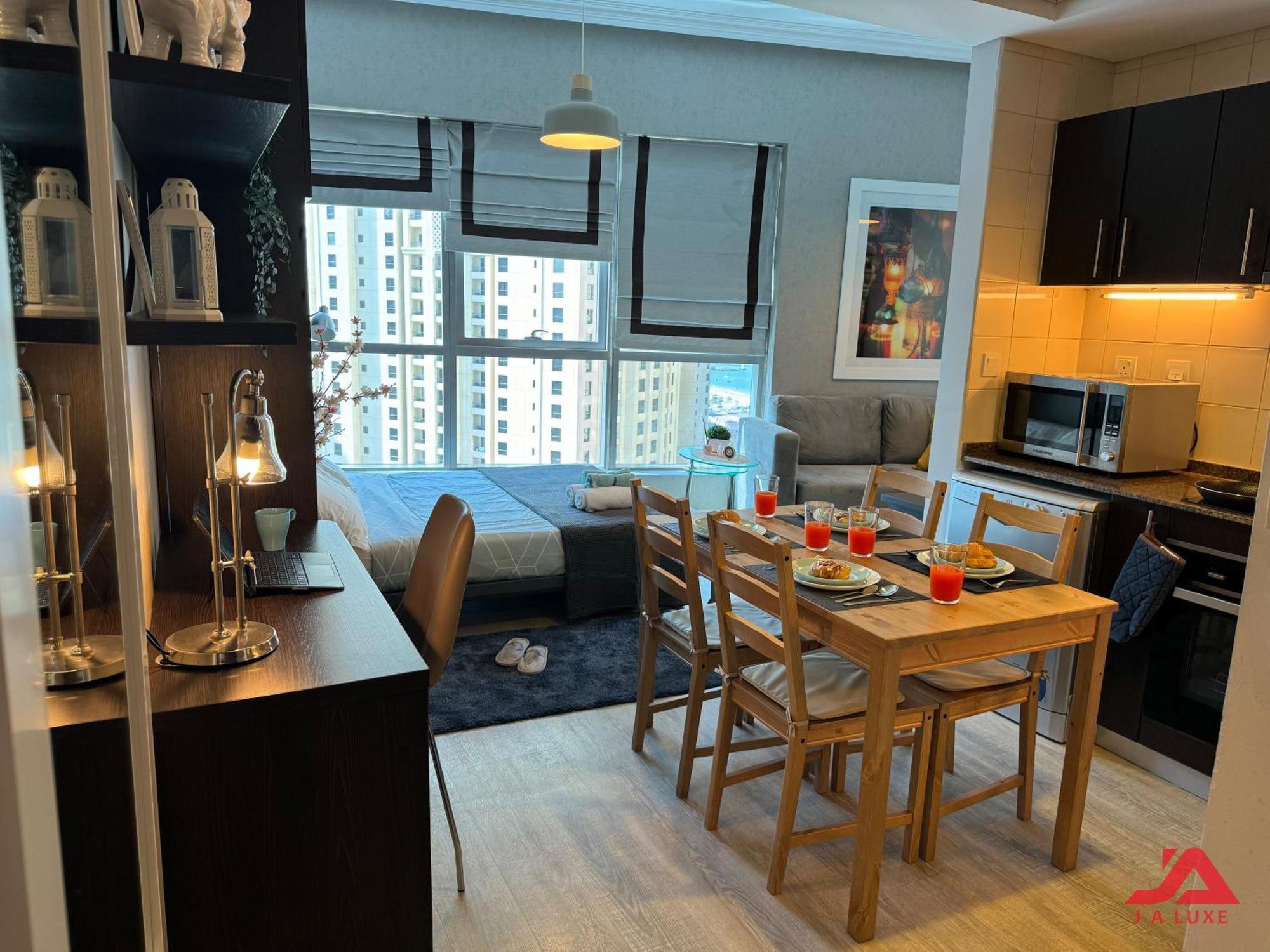 Cozy Marina & Sea View Apt In Bay Central Tower Dubai Marina With Modern Gym & Pool, Steps To Beach & Metro Exterior photo