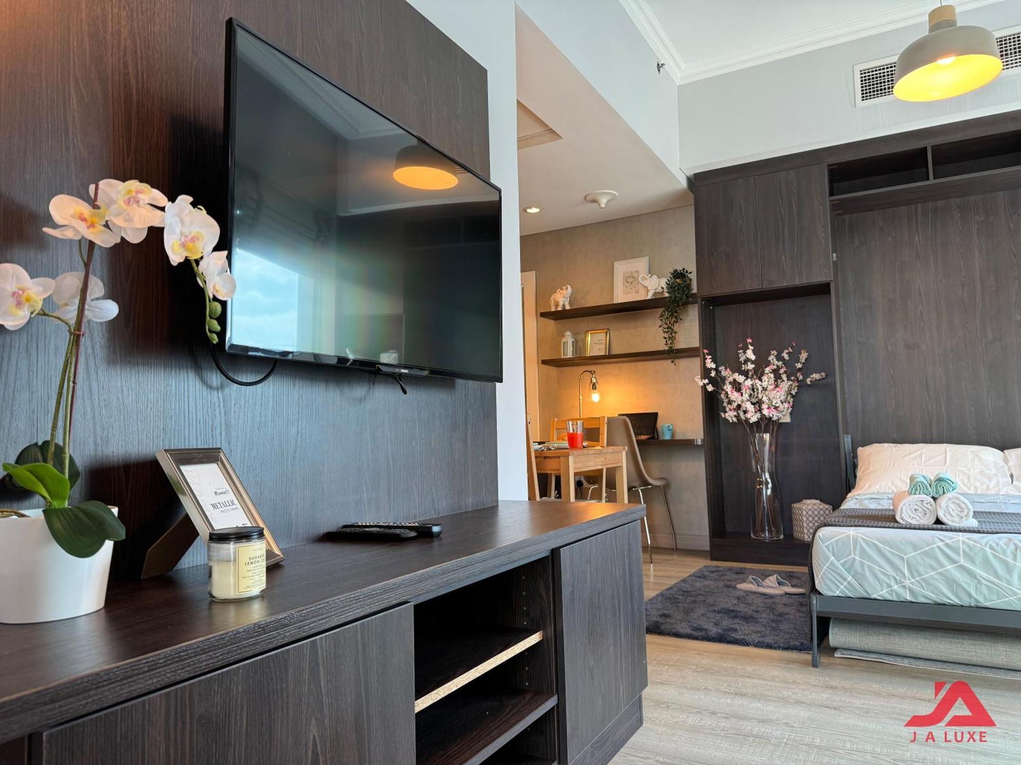Cozy Marina & Sea View Apt In Bay Central Tower Dubai Marina With Modern Gym & Pool, Steps To Beach & Metro Exterior photo